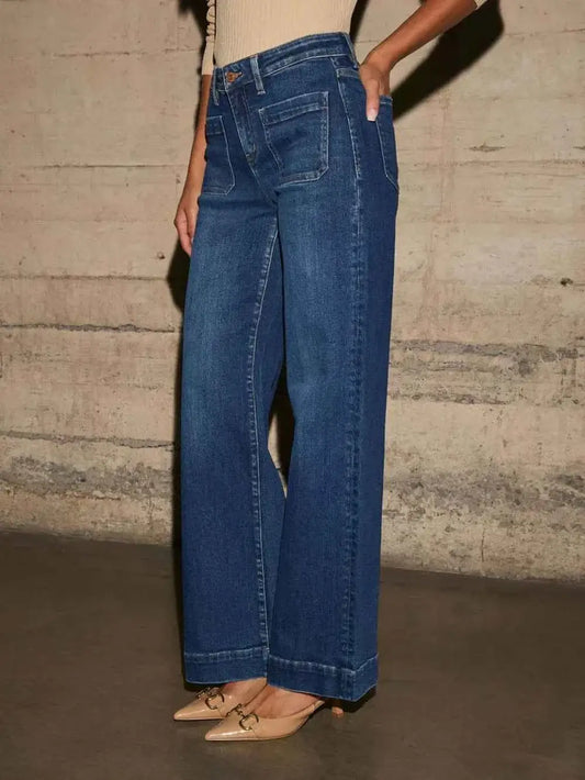 Jean taille haute à jambe large et poches plaquées