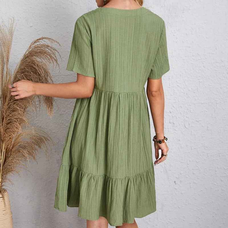 Robe courte trapèze décolleté en V à volants et manches courtes - MyParisMonaco