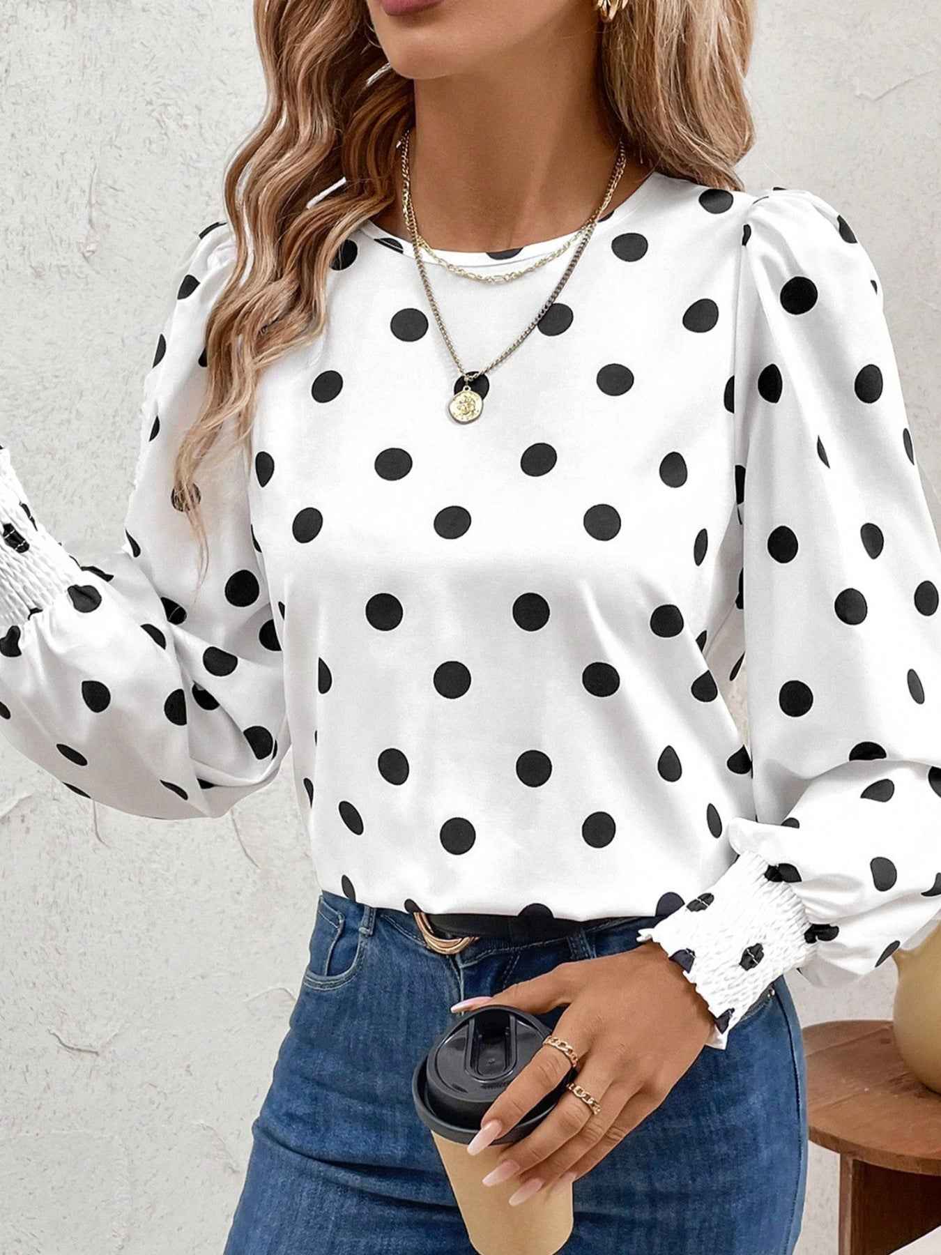 Blouse à pois manches longues