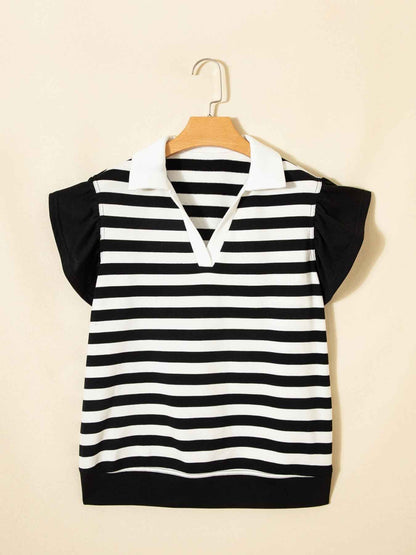 Blouse rayée à manches volantées