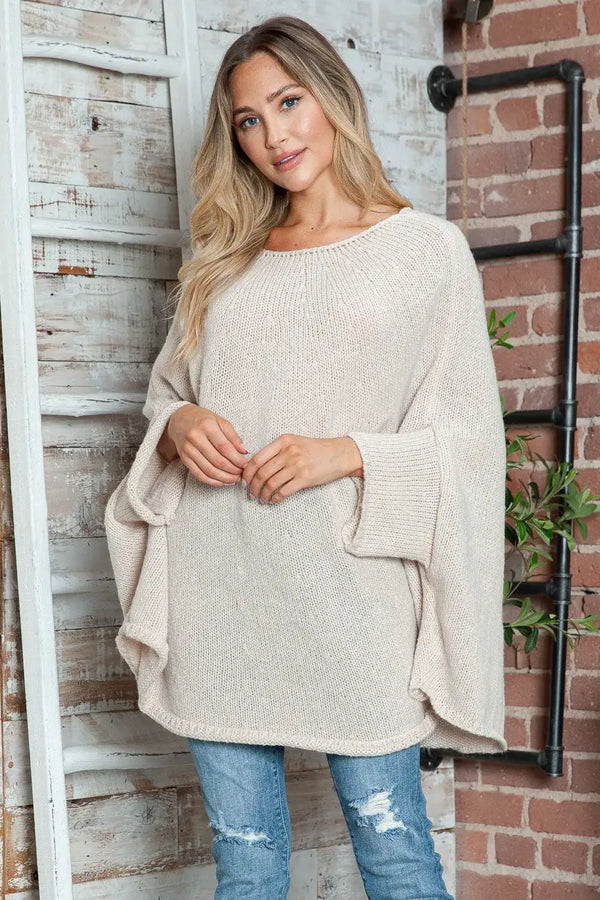 Pull col rond manches chauve-souris crème