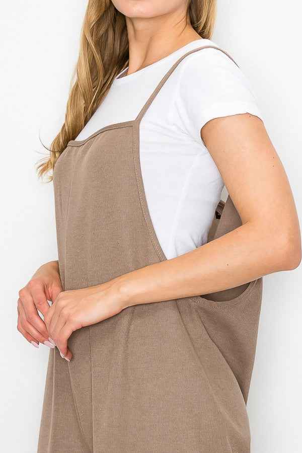 Combinaison jambe large taille haute à bretelles taupe