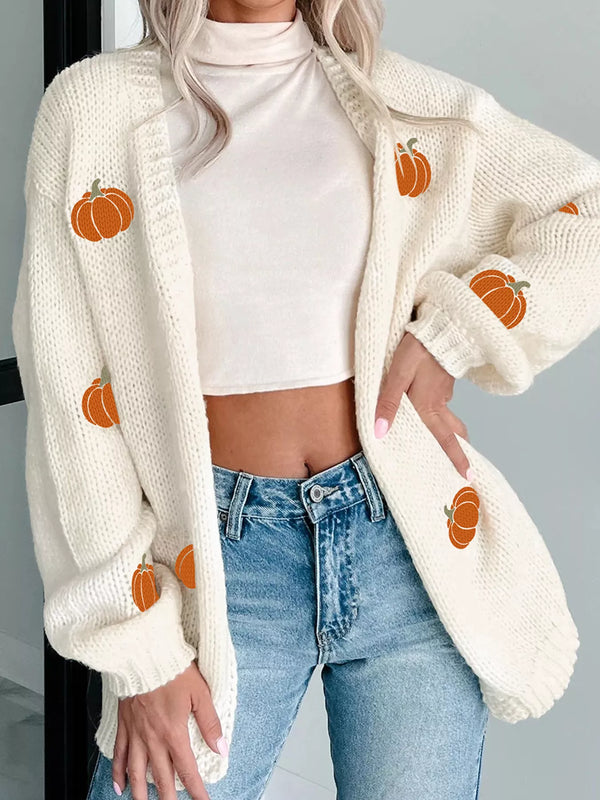 Gilet maille oversize brodé citrouilles Halloween blanc crème manches bouffantes