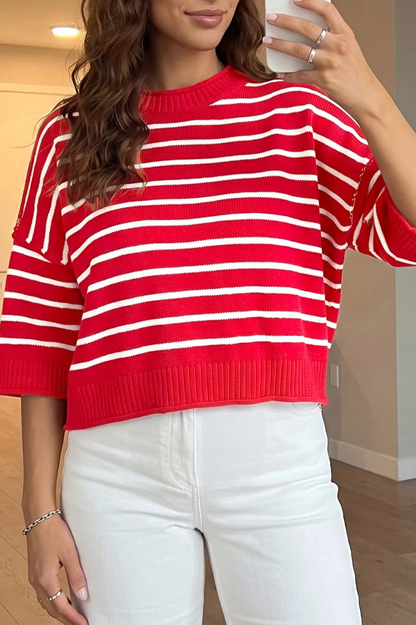 Pull rayé à épaules tombantes et manches mi-longues