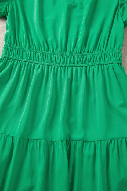 Robe maxi à volants étagés et manches bouffantes