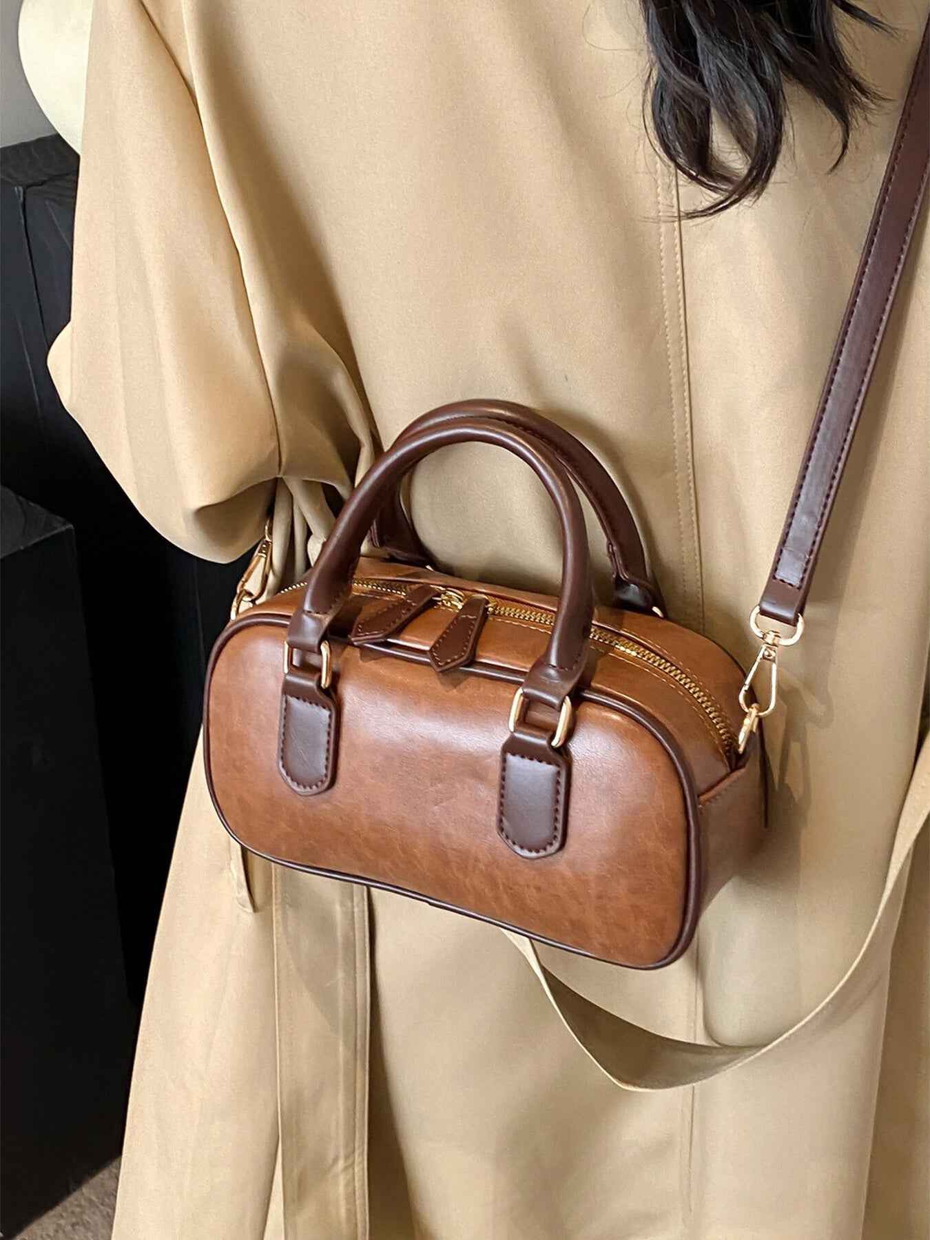 Sac bandoulière tonneau style vintage