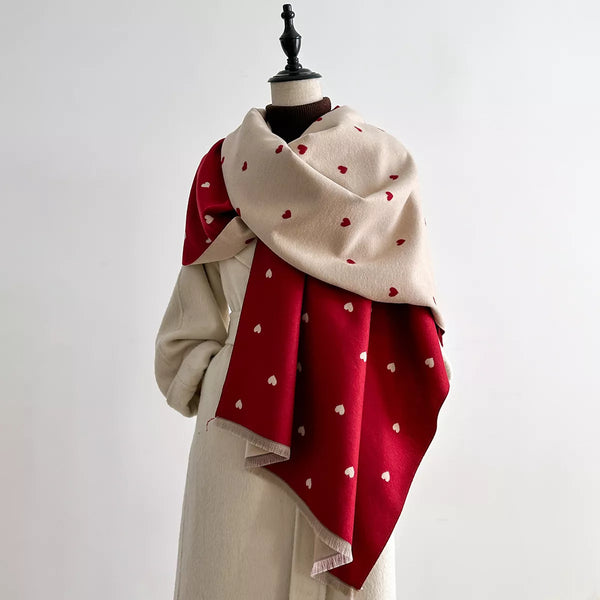 Écharpe d’hiver à motif cœur et ourlet brut