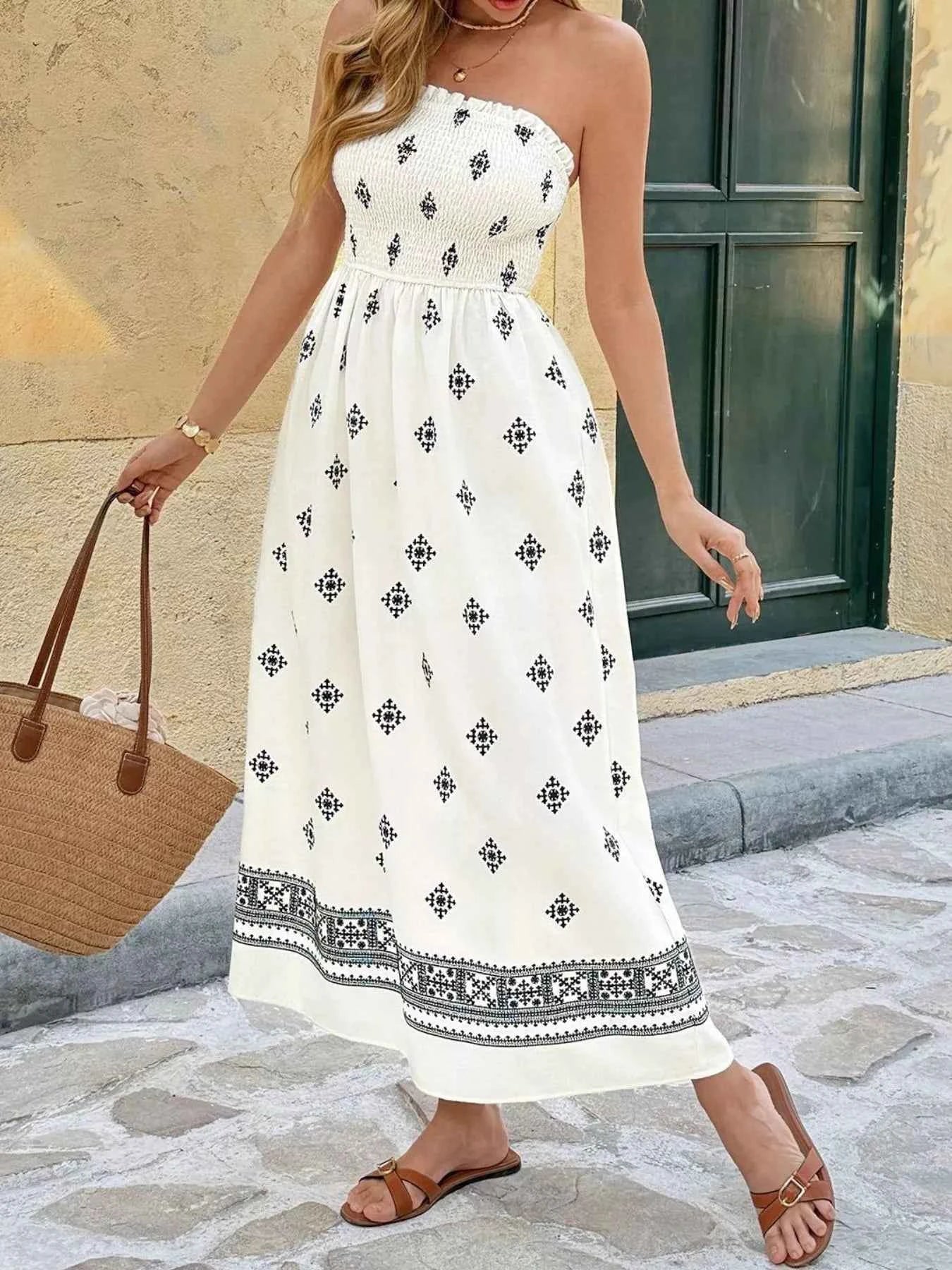 Robe midi bustier smockée