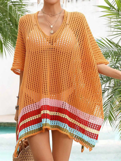 Robe cache-maillot col V en crochet ajouré