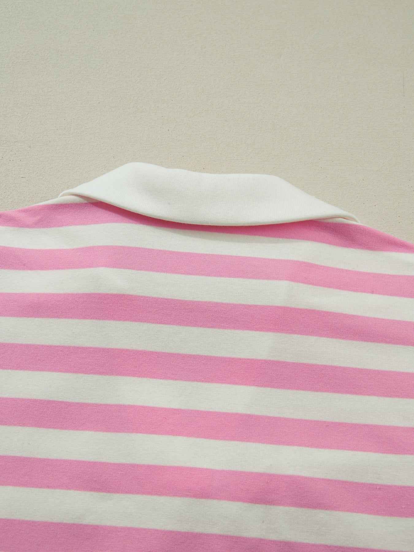 Blouse rayée à manches volantées