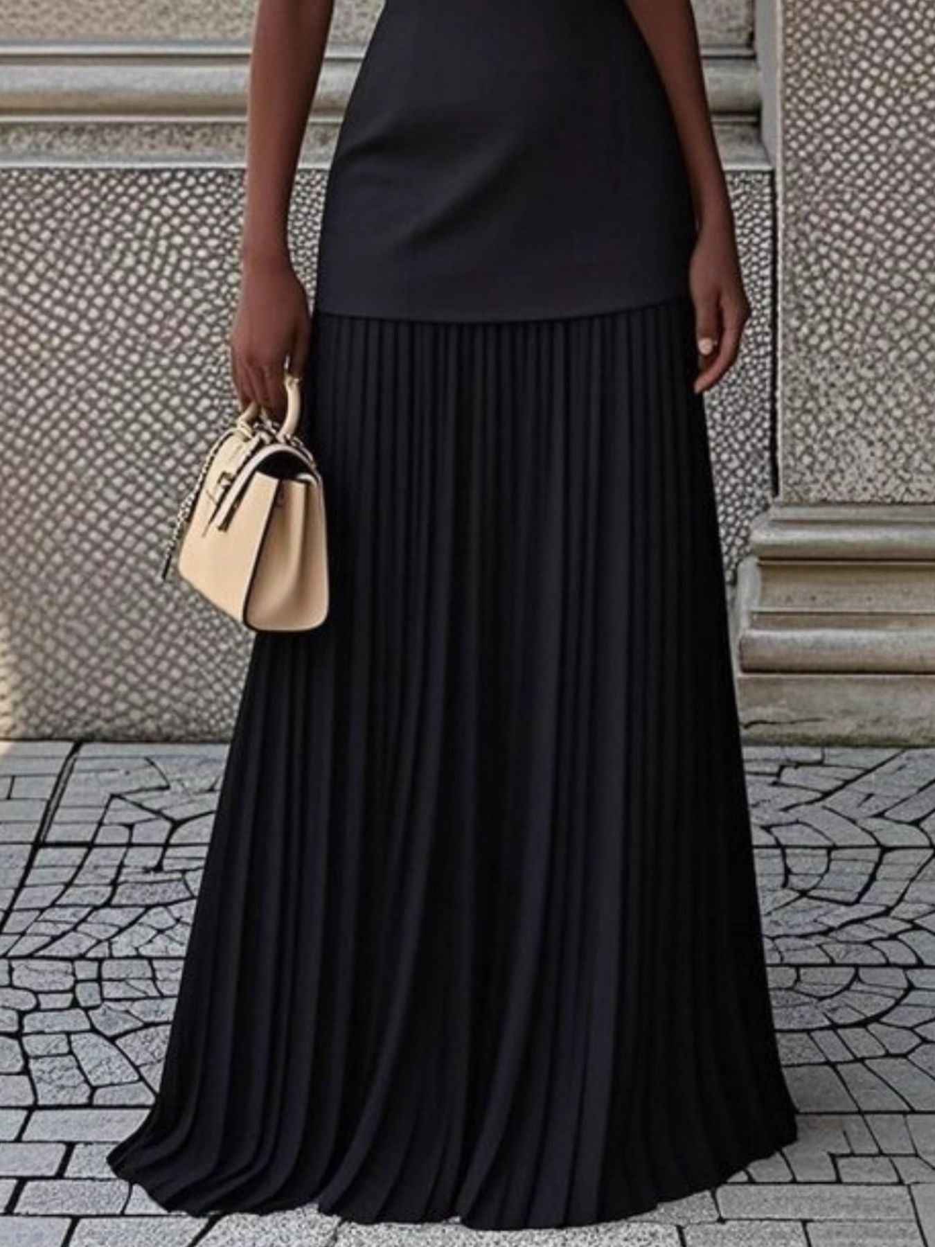 Robe maxi sans manches à plis