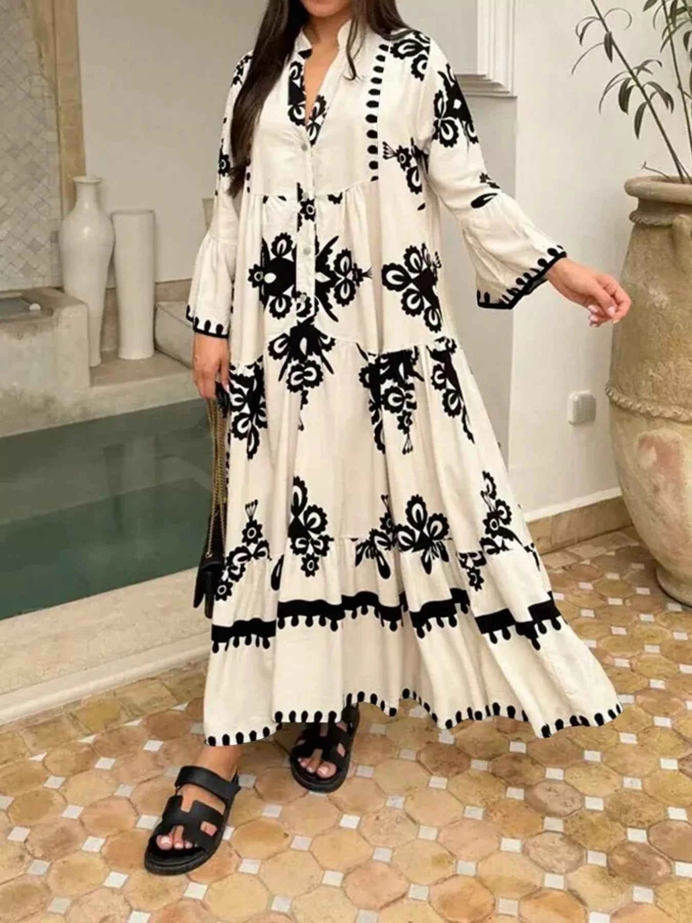 Robe midi bohème à imprimé et volants étagés