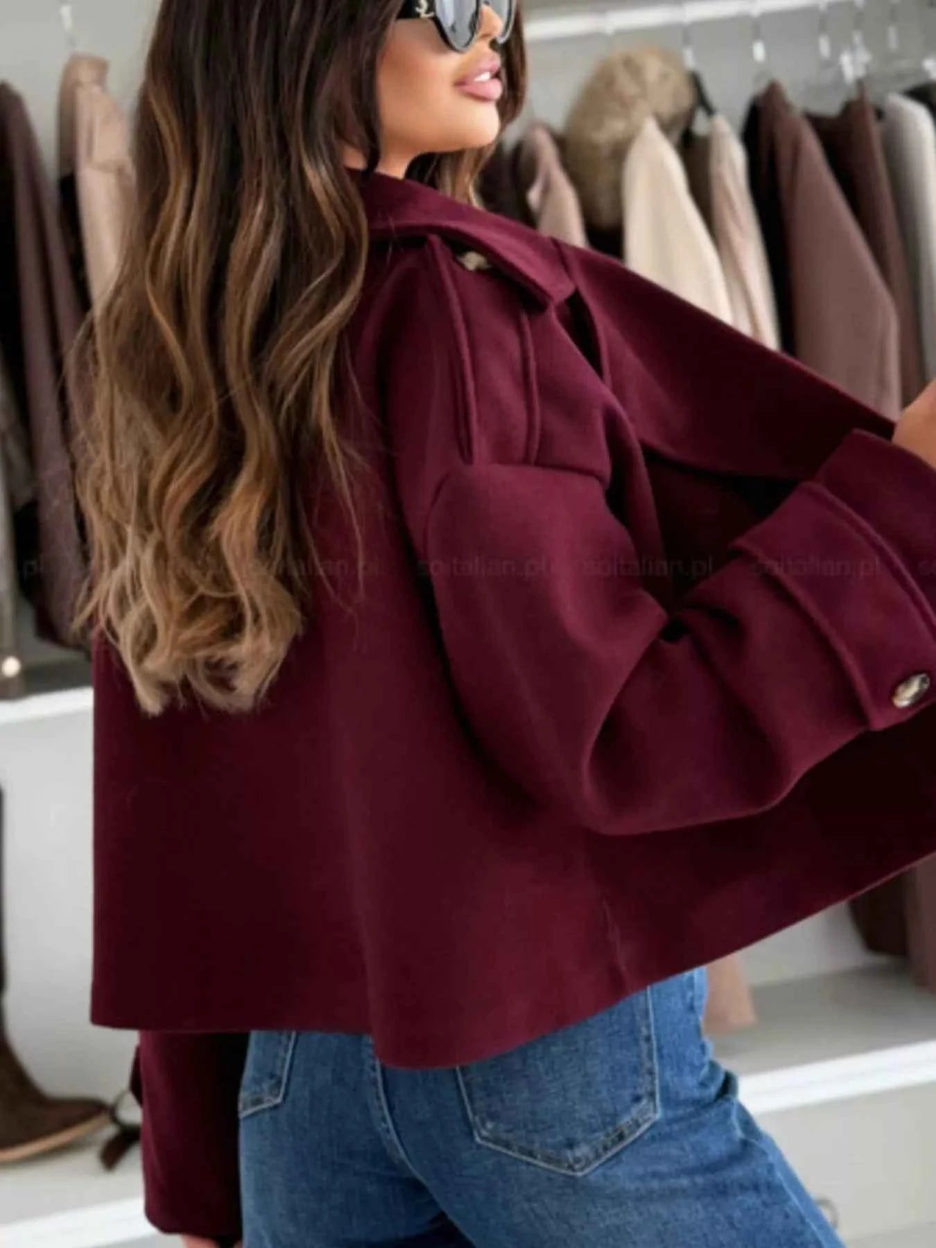 Veste courte croisée à boutons