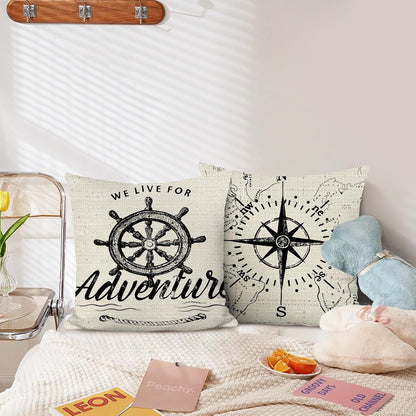 Lot de quatre housses de coussin à motifs de barre de bateau