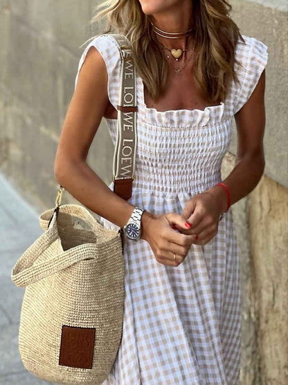 Robe longue à volants et smocks