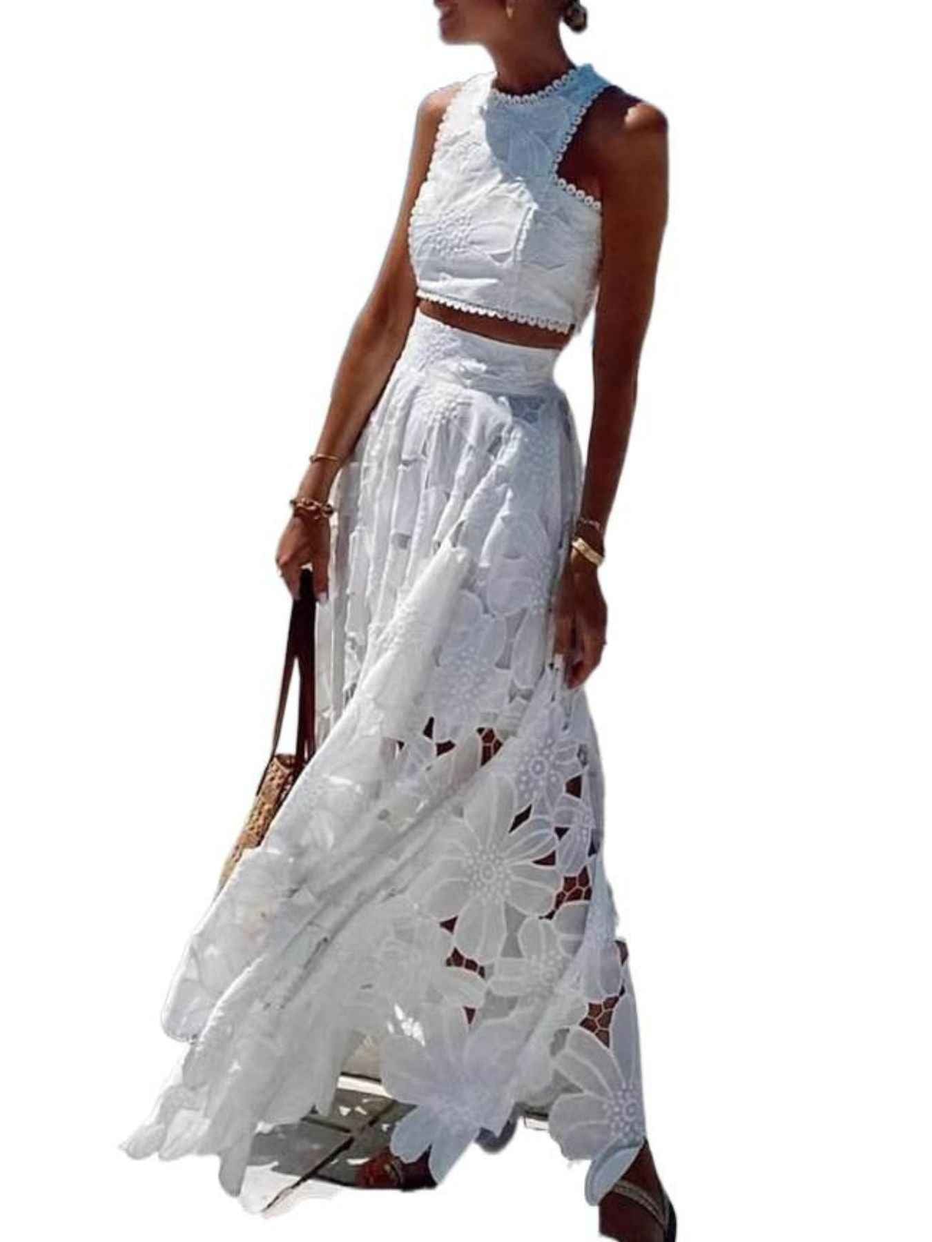 Ensemble deux pièces top en dentelle florale et jupe longue