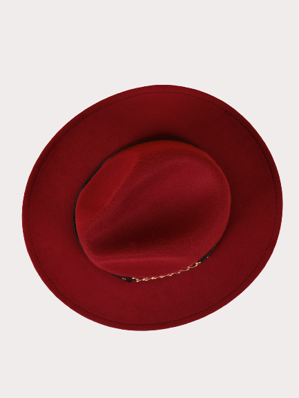 Chapeau fedora rouge bordeaux avec chaîne MyParisMonaco