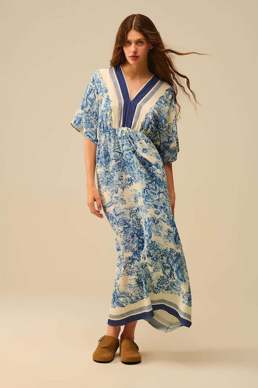Robe longue col V imprimé toile de Jouy bleu ivoire - MyParisMonaco