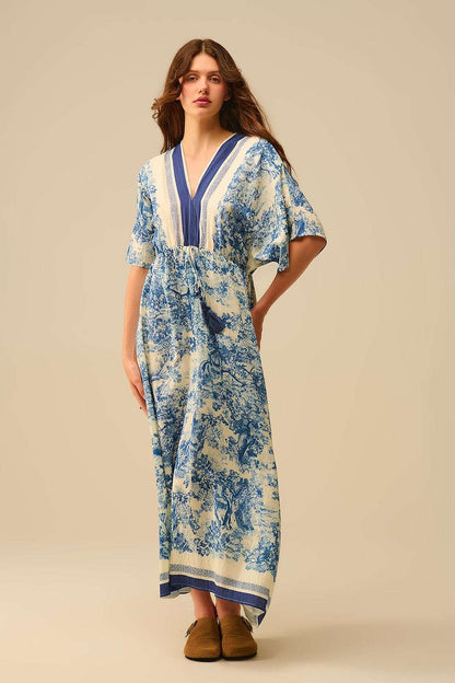 Robe longue col V imprimé toile de Jouy bleu ivoire - MyParisMonaco