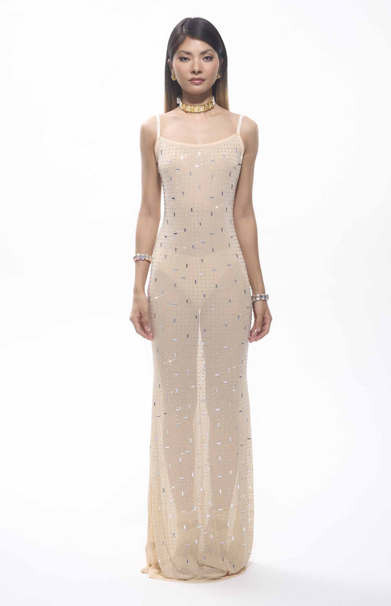 Robe longue de soirée en mesh nude avec cristaux - MyParisMonaco