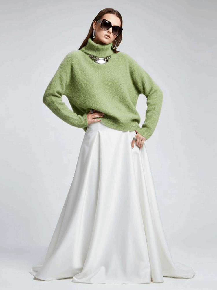 Pull col roulé maille duveteuse vert olive oversize