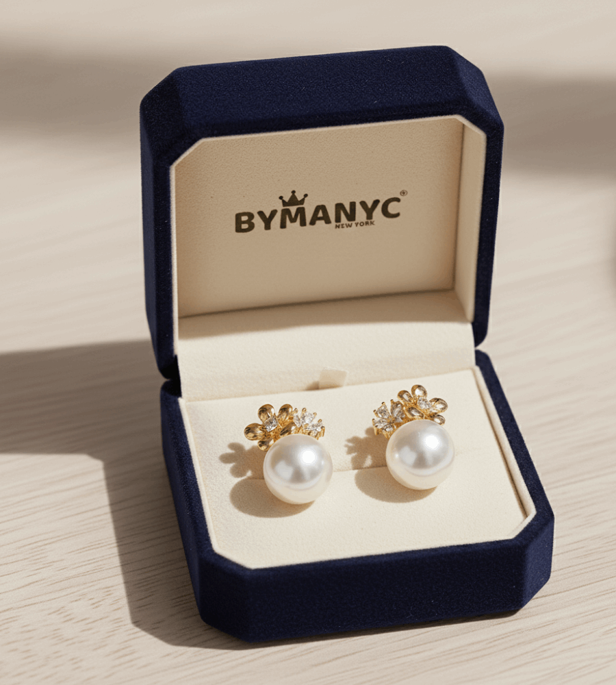 Boucles d'oreilles puces perles floral bloom | bymanyc ® new york - MyParisMonaco
