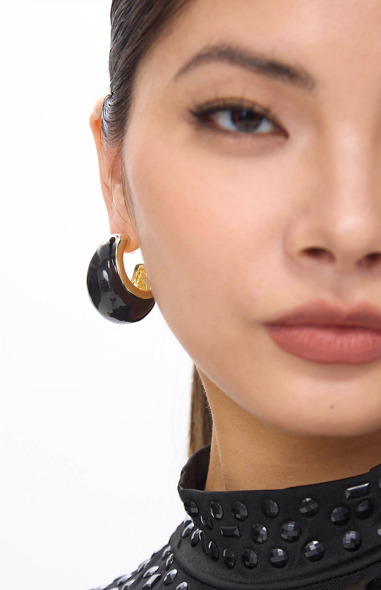 Boucles d'oreilles clip vintage noires et dorées MyParisMonaco