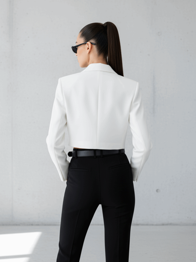Blazer court col montant polyvalent | bymanyc ® new york - MyParisMonaco