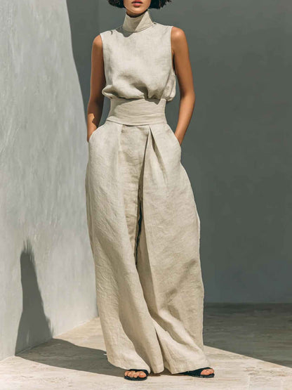 Ensemble deux pièces top col roulé sans manches et pantalon