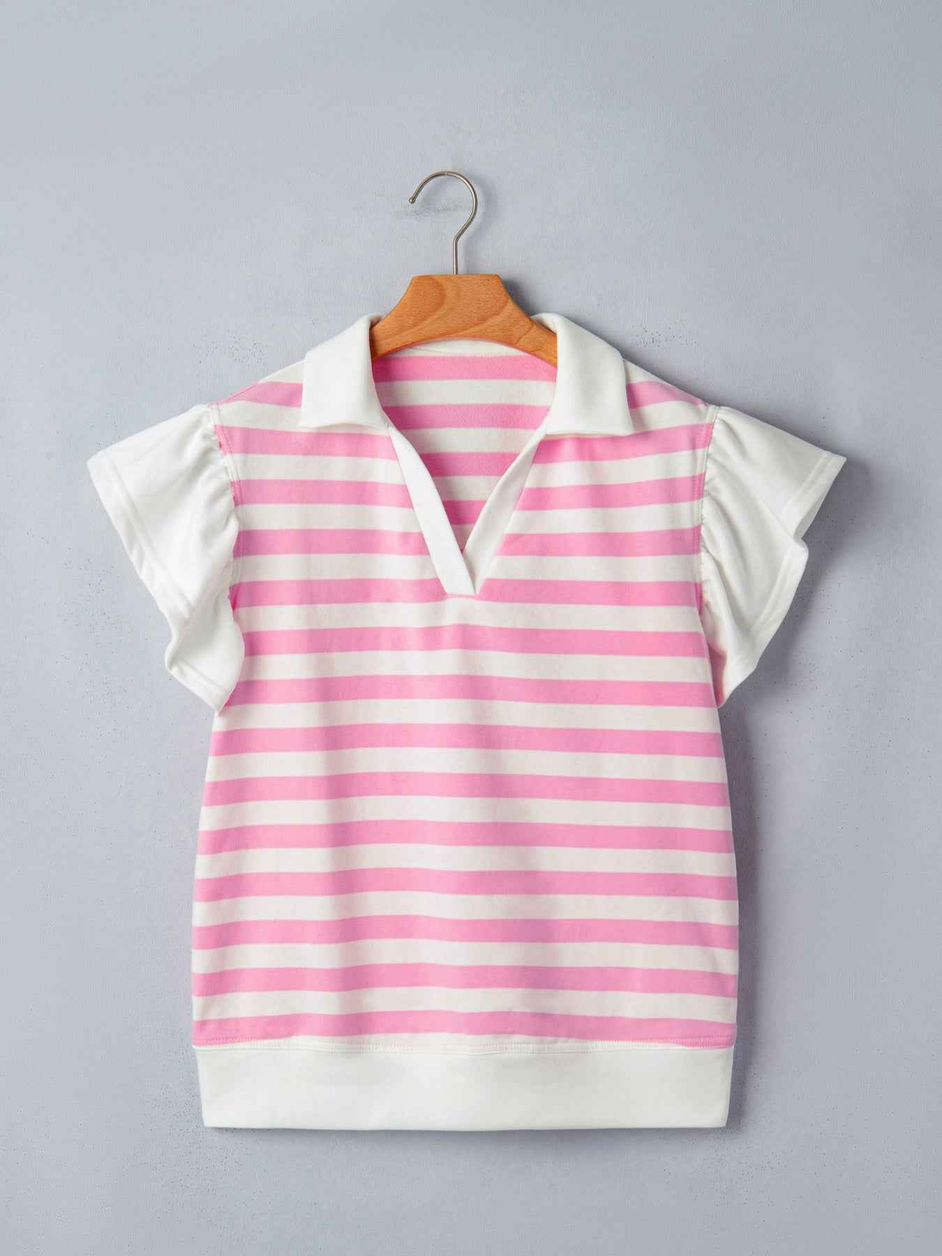Blouse rayée à manches volantées