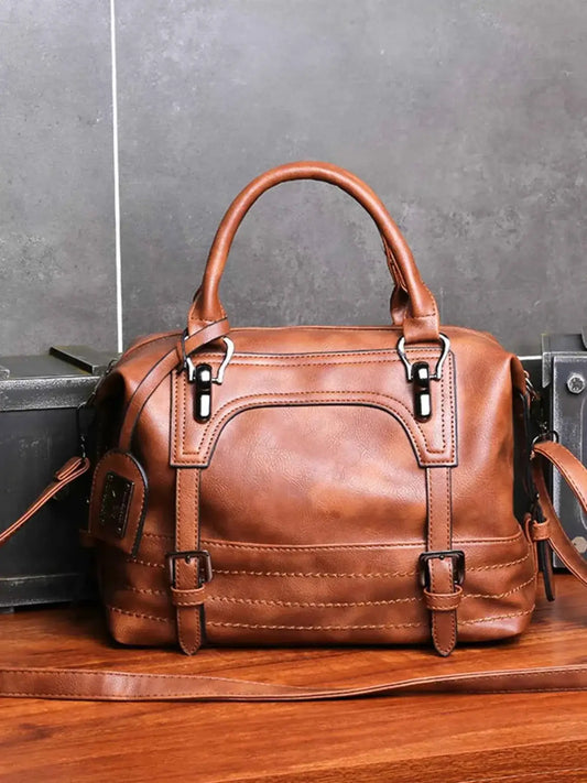 Sac à main vintage à boucle décorative en cuir marron