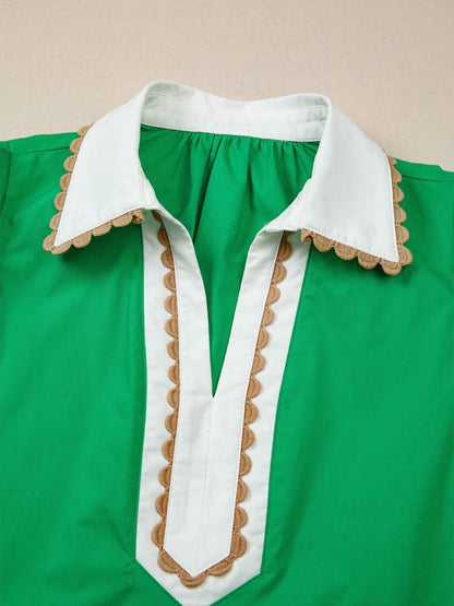 Blouse col chemise color block à passepoil et manches courtes