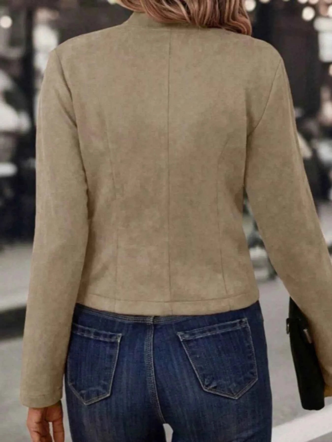 Veste courte à devant ouvert