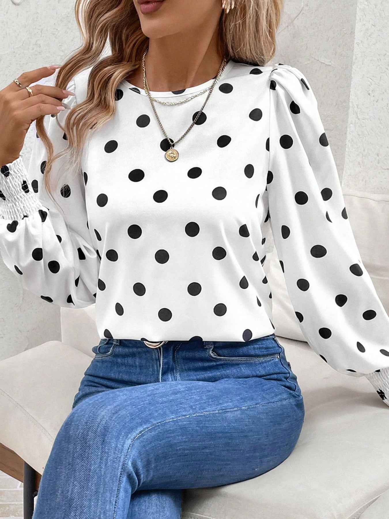 Blouse à pois manches longues