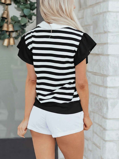 Blouse rayée à manches volantées