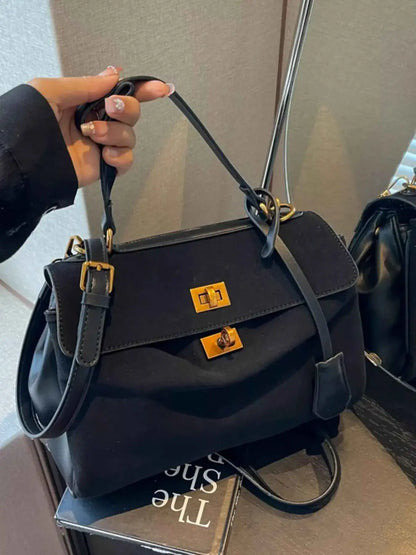 Sac à main en daim noir