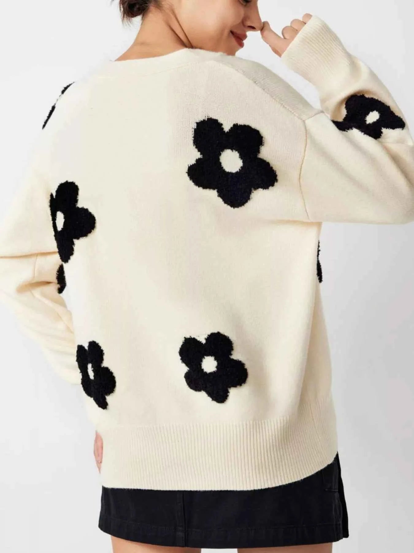 Cardigan en maille boutonné à appliques florales