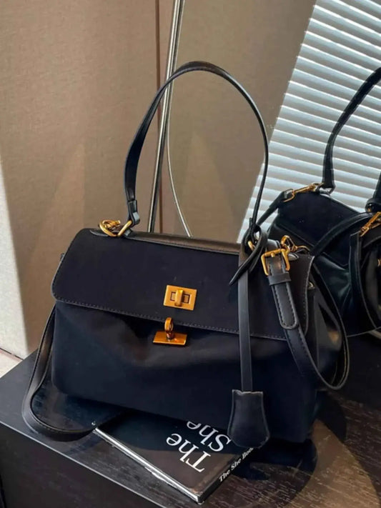 Sac à main en daim noir