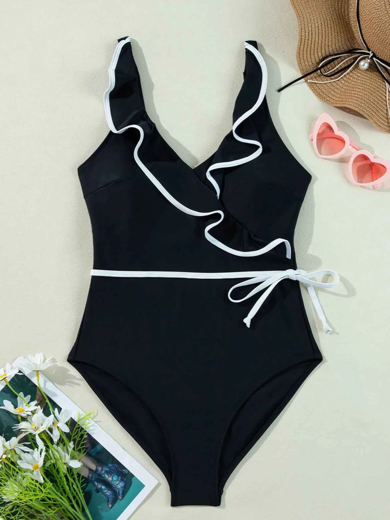 Maillot de bain une pièce col V à volants