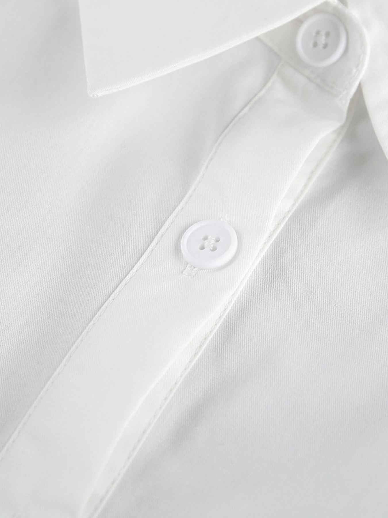 Robe maxi dos nu sans manches avec fermeture boutonnée