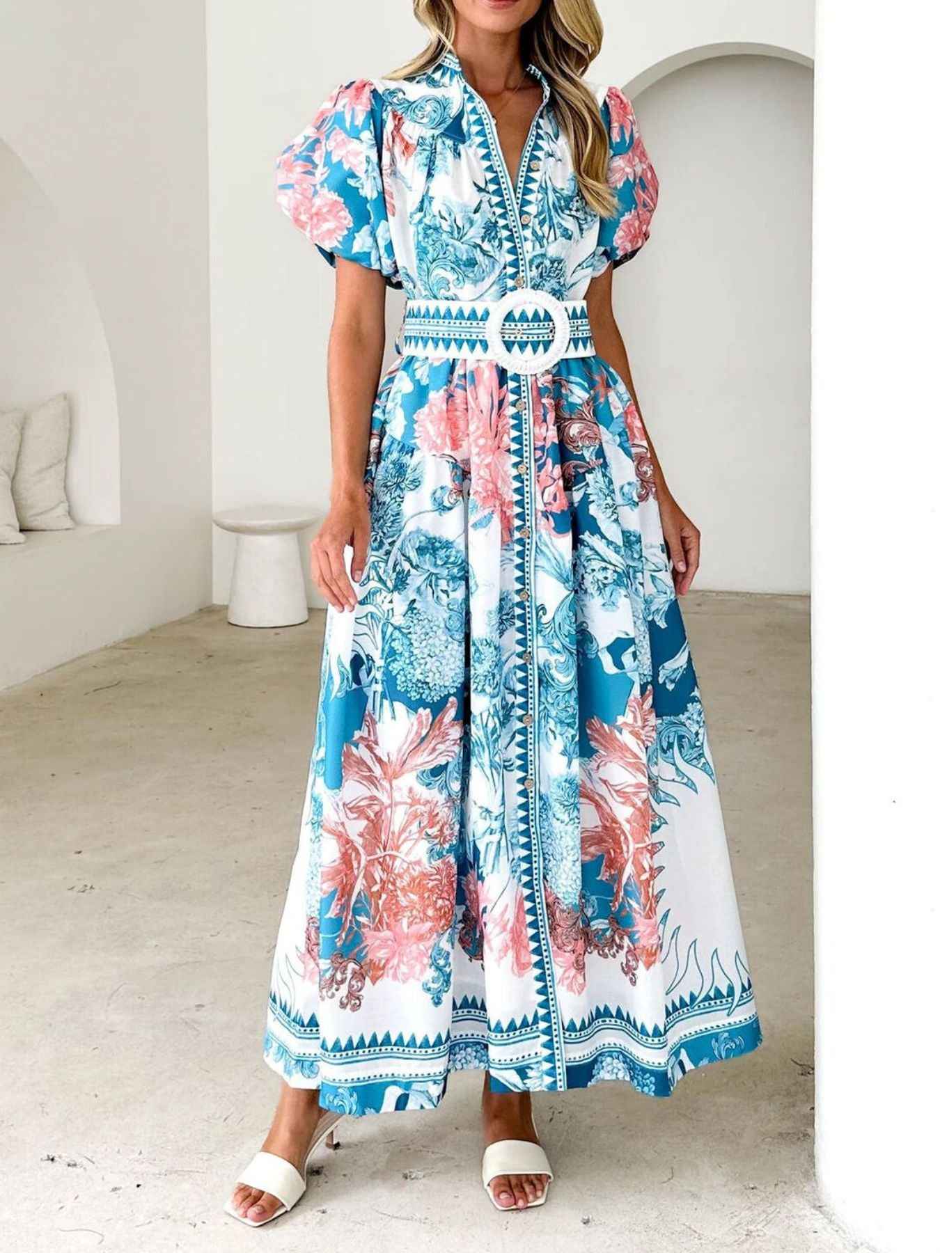 Robe midi à imprimé et manches bouffantes avec boutons
