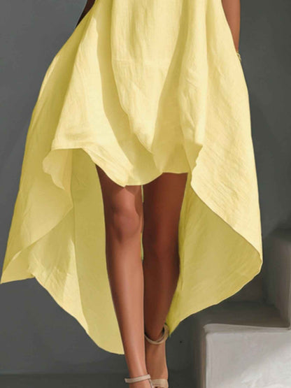 Robe sans manches à ourlet asymétrique