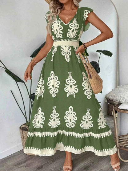 Robe à imprimé, col V et manches courtes à volants