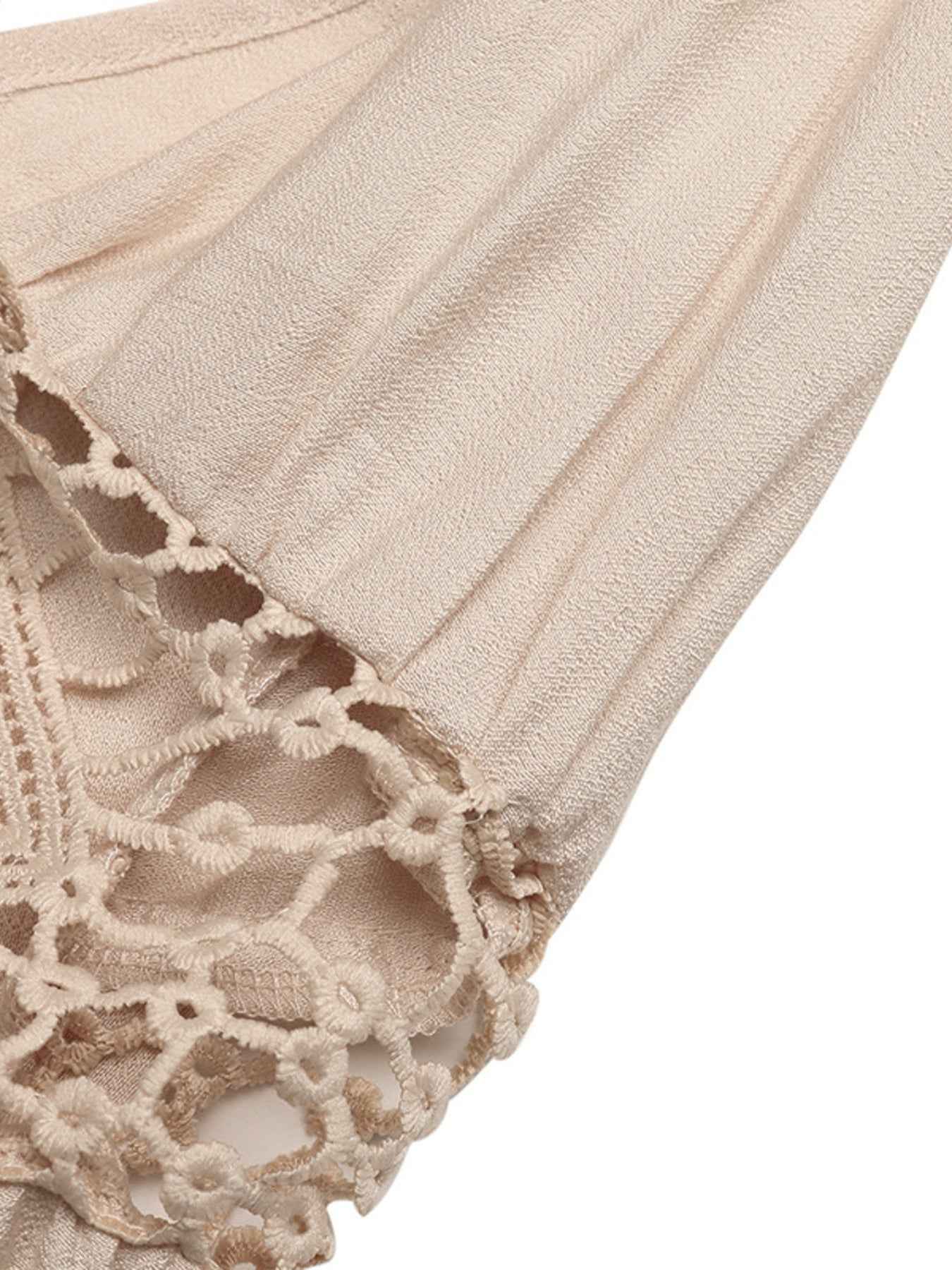 Robe maxi col halter dos nu avec découpes et lien noué