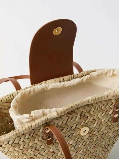 Sac à épaule en paille tressée et accents cuir