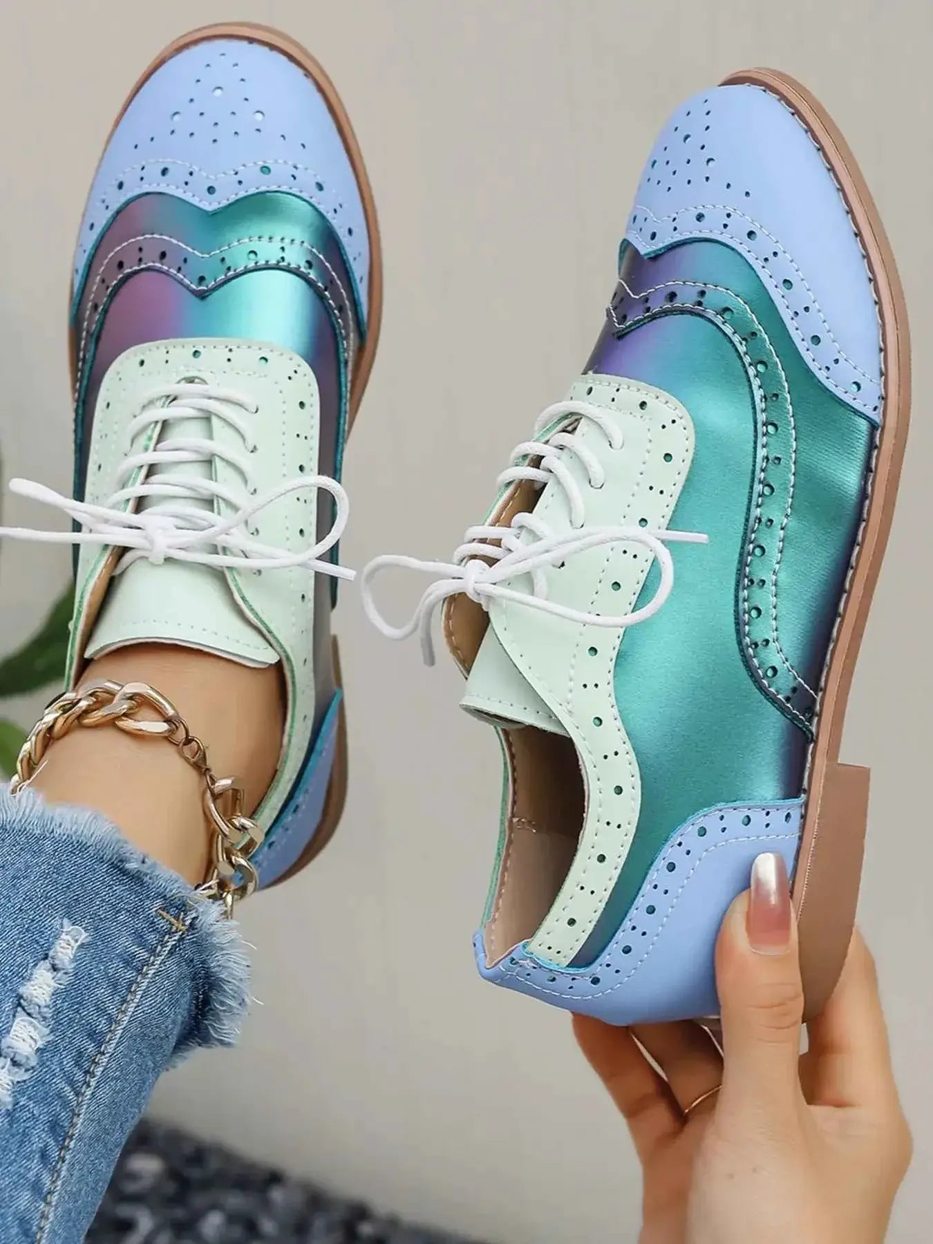 Mocassins bicolores bout rond plates