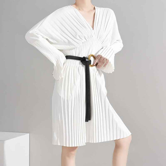 Robe chemise blanche plissée à manches longues - MyParisMonaco