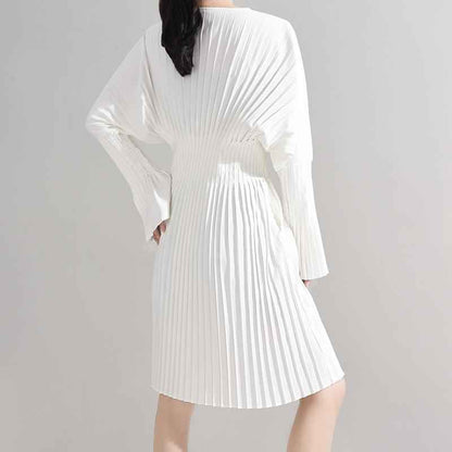 Robe chemise blanche plissée à manches longues - MyParisMonaco