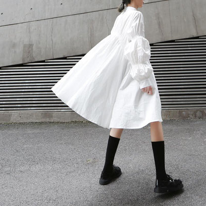 Robe-chemise blanche plissée à manches longues MyParisMonaco