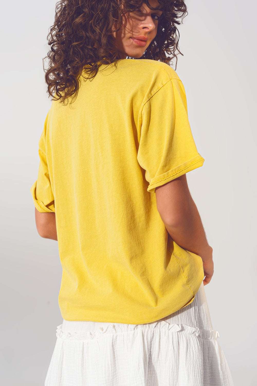 T-shirt en coton jaune imprimé vintage
